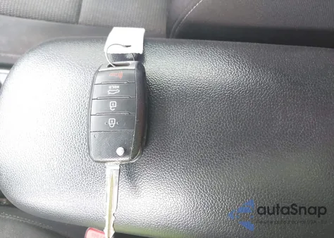 2017 Kia Forte Lx from USA, damaged, VIN 3KPFK4A76HE128446